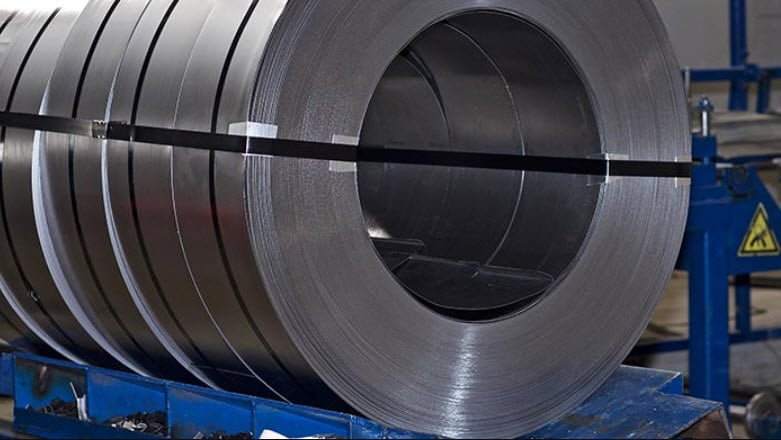 US steel prices to jump on new Trump tariffs